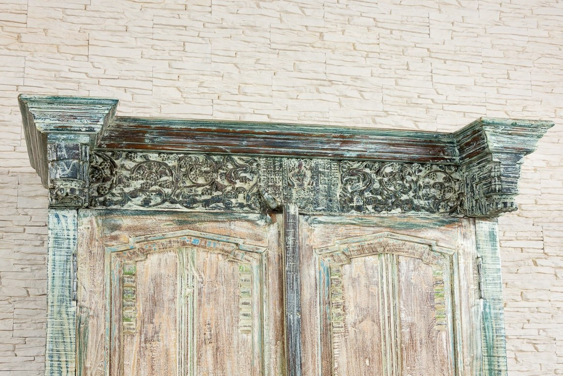 Meble indyjskie postarzana duża szafa orientalna