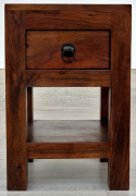 Kolonialna drewniana szafka nocna / stolik z Indii