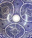 Niebieska umywalka nablatowa rękodzieło z Maroka