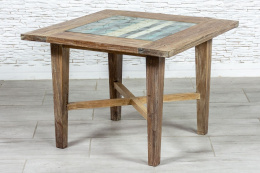 Drewniany niski kwadratowy stół indyjski vintage