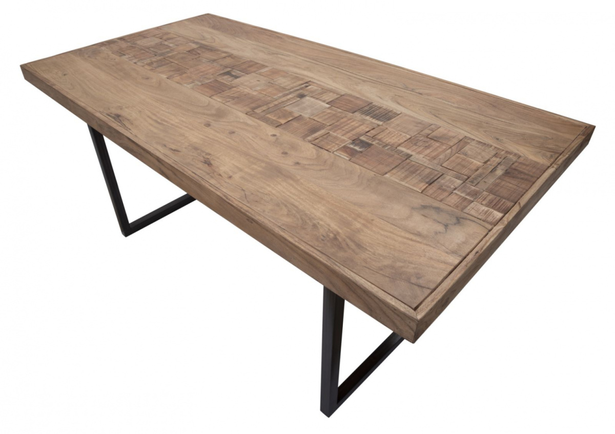 Loftowy stół drewniany MUMBAI na metalowych nogach