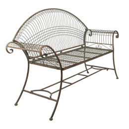 Postarzana metalowa ławka ogrodowa z półokrągłym oparciem