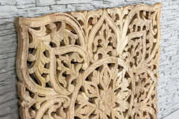Drewniany rzeźbiony panel ścienny z Indii